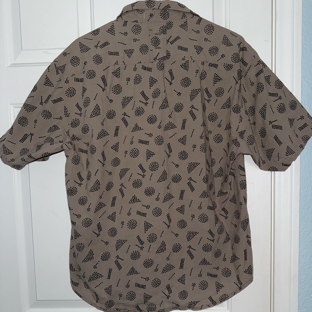 Tan Geometric Button Up Shirt - Picture 4 of 6